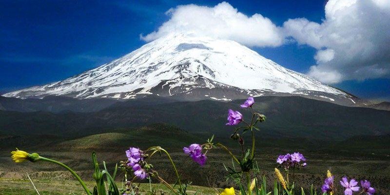 Damavand Mountain: The highest peak in Iran and the Midle East