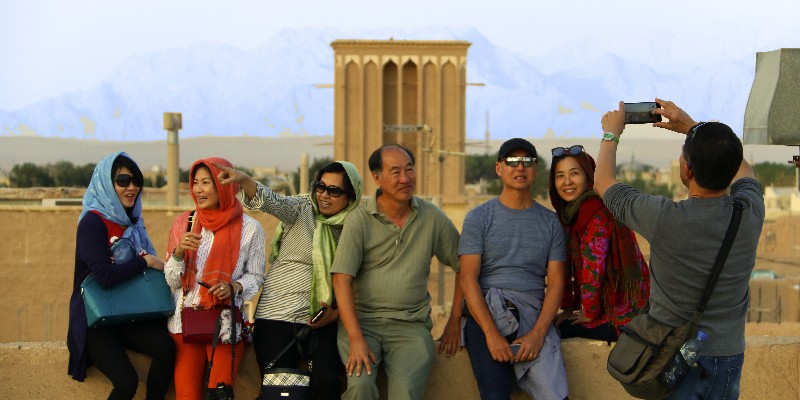 Do's and Don'ts While Traveling in Iran